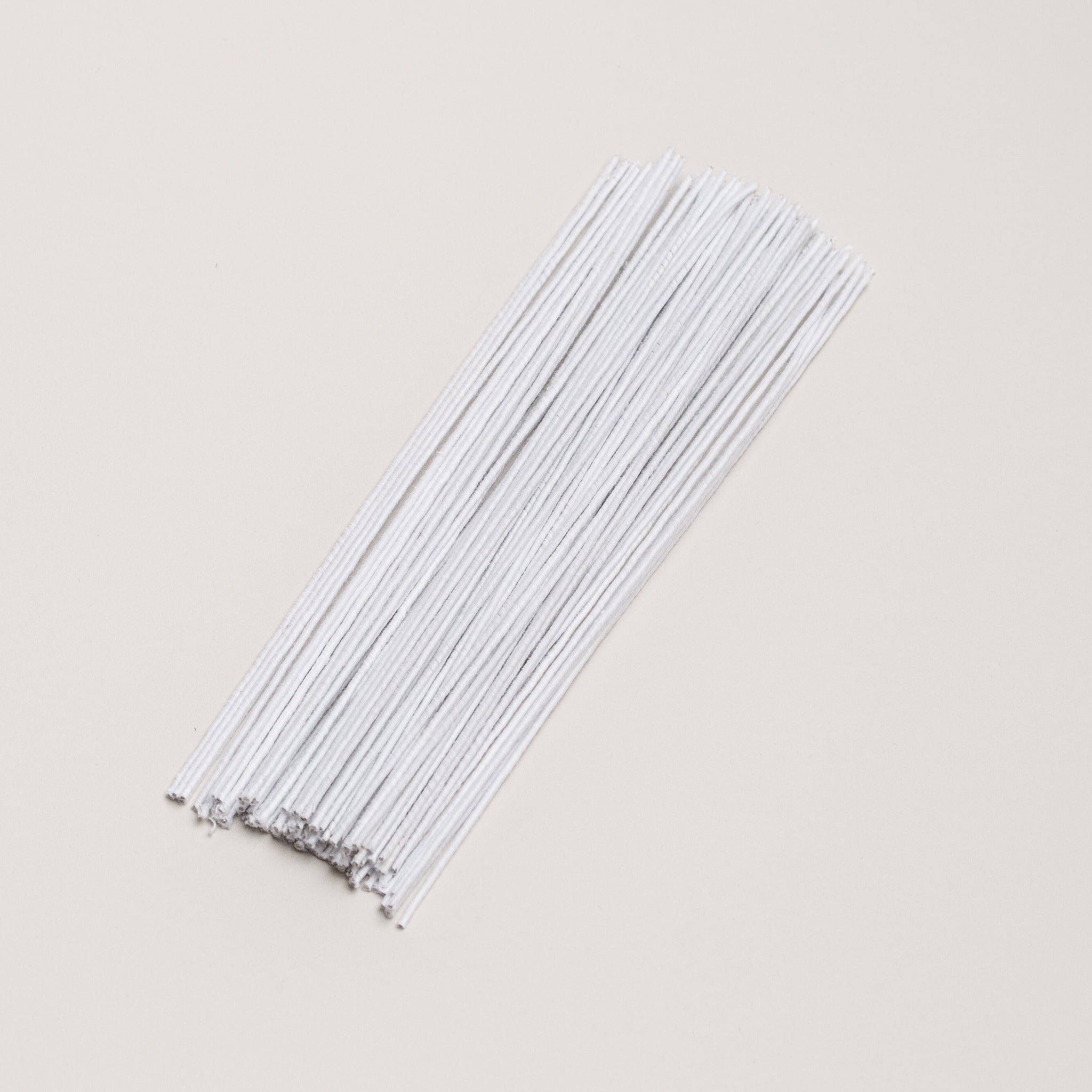 Wire Stem 30 gauge White Cloth Wrapped 6" (100 pieces)